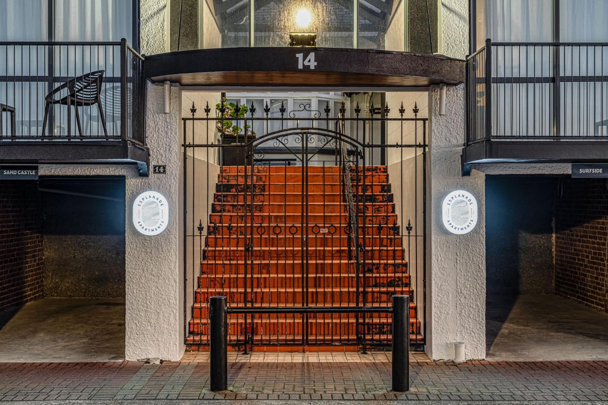 Esplanade Apartments Dunedin Exterior photo